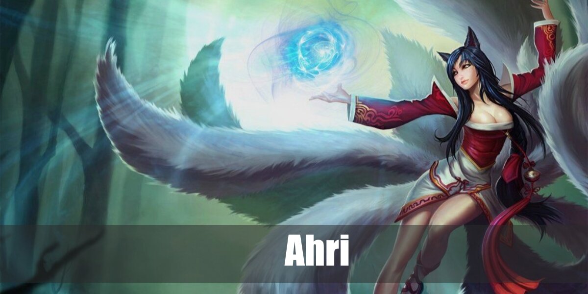 Ahri (League of Legends) Costume