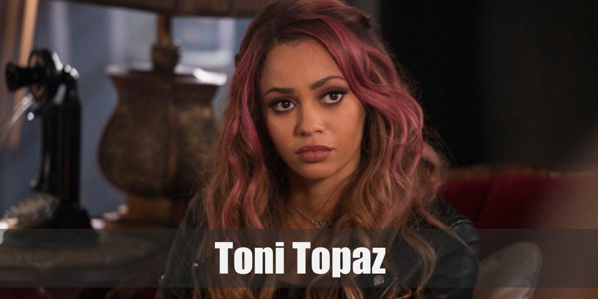Toni Topaz Costume